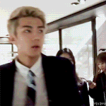 [EXO] 오<b>이사</b>님 이번 상두 기업에서 부인 엑소엘 씨에 관한 루머를...
