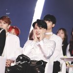[EXO] 나는 이런 의상 원해