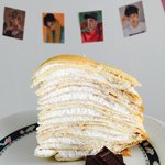 [EXO] 크레이프케이크 좋아하는 년 있냐