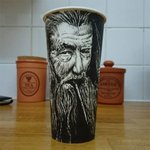커피컵에 달랑 펜으로 그린 <b>예술</b>작품