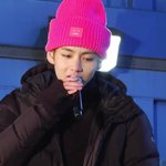 [방탄소년단] 이 <b>핑크</b>비니