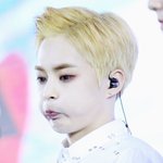 [EXO] 난 민석이만 보면 막 쭈압쭈압해주고 <b>시포</b>