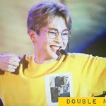 [EXO] 요즘 이런안경 <b>유행</b>타잖아