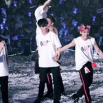[BTOB] 나 갑자기 울컥해졌어..