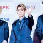 [백현] 단지 현스타 <b>알람이</b> 울렸을 뿐인데..