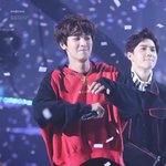 [EXO] <b>박찬열</b> 뒤에 김준면 ㅈㄴ 귀여워