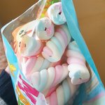 마쉬멜로우 먹찌마쎄요.