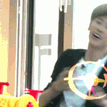 [EXO] 이거 사실 내가<b>윙크</b>해서 그러는거임