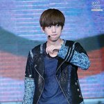 [EXO] 워 시 발 1개월새끼강아지에서 3개월새끼강아지로 <b>성장</b>했네..
