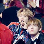 [EXO] 어<b>우시</b> 발 변백현 진짜