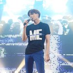 [EXO] 내가 김조닌이면 벽 한쪽 이사진으로 <b>장식</b>함..