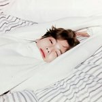 [EXO] 아 <b>침대위</b> 백현 귀요미 ㅠㅠㅠㅠㅠ