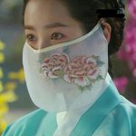 한지민 진짜 이쁜듯