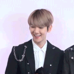 [EXO] 백현이도 <b>낮</b>밤이 바뀌었나봄