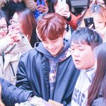 [인피니트] 성규 이 사진 웃는 거 진짜 예쁘다