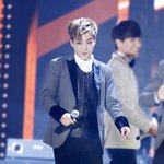 [시우민] 넘나 고양이 그 <b>자체</b>인 시우민