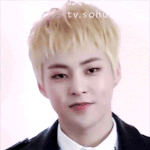 [시우민] 시우민 발그레한 눈<b>화장</b>