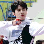 [EXO] 진심 개육ㄷ 지나가던 사람한테 얘 아냐고
