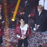 [EXO] 야ㅅㅂ잠만위에서찍었는데왜