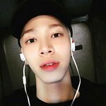 [비스트] 이거 백퍼 <b>염색</b>한거지??