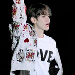 [백현] 백현 엑소디움 <b>JAPAN</b> 움짤 5