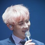 [EXO] 이렇게 생긴 사람이랑 같은 <b>엘베</b>탐