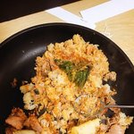 아까불스먹고속안좋아서 <b>참치</b>볶음밥먹는중