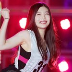 조이가 더 예뻐? <b>지호</b>가 더 예뻐?