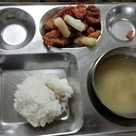 [EXO] 얼굴<b>책</b>에 우리학교 급식올라와서 가져옴