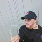 [방탄소년단] 현실은 아이폰 <b>호석</b>이^^ㅋㅋㅋ