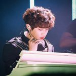 [EXO] 야 수고했다 피아노<b>차녀</b>리 사진 봐라
