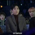 [EXO] ㅅㅂ <b>이</b> 사진 <b>집</b>마 코2튼피치임?