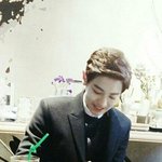 [EXO] 100일 기념으로 반지 주면서 부끄러워 하는 박찬열 <b>vs</b>