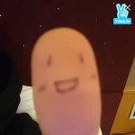 [EXO] 페1북 가입하면 짹처럼 지인한테알람뜨고 그러지않지?