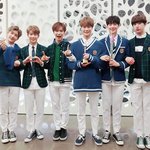 [댓글부탁해] <b>아스트</b>로 좋아하는애있닝..