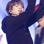 [방탄소년단] 결국 <b>아무</b>도 못 찾은 민윤기 후드<b>티</b>