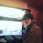 [EXO] ㅅㅂ 열스타 그와중에 뿔테 안경 줮 <b>발림</b>; 오빠