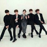 ㅇㄱㄹㅇㅋㅋㅋㅋ애들은 <b>손목</b>에 저런 애들 집 차고 다닌다는거ㅋㅋㅋㅋㅋㅋㅋ