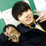 [방탄소년단] 정국이,, 학교 오랜만에 <b>간나</b>보네,,