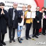 [방탄소년단] 캬 방탄이들 따<b>수워</b>