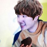 [EXO] 근데 이거 조카 막합성한 거 같은데