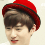 [EXO] 랴 우리가 <b>을</b>으렁<b>때</b>처럼 라됴 많이 나와줬으면 좋겠다고...