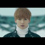 [방탄소년단] 입술<b>창백</b>해애덜