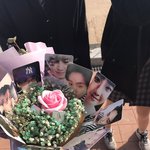 [EXO] 팬들 졸업선물 봤냐ㅋㅋㅋㅋ