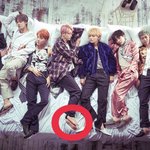 [방탄소년단] <b>석</b>진이 신발