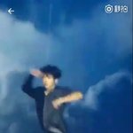 [EXO] <b>박찬열</b> 다리길이 비율 미침?ㅋㅋㄱㅋㅋ