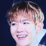 [백현] 젖은머리 백현 너무 좋<b>차나</b>