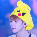 [EXO] 백현이 오늘 <b>여</b><b>돌</b> 다 발라버림