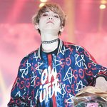 [EXO] 변백현 <b>목젖</b>없는목 존 나 이쁨