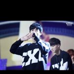 [EXO] 친구가 이옷 8천원에판다는데 <b>사라</b> 추 사지마라 반